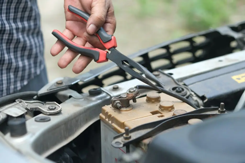 The Pros and Cons of Different Car Battery Types 16 false